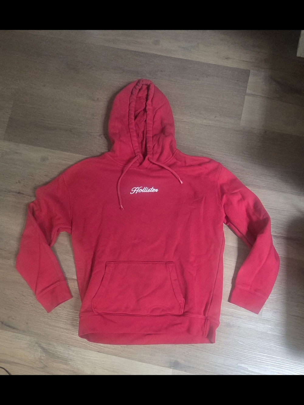 Hollister Bright Red Men's Hoodie with Chest Logo Sz L Bin Z